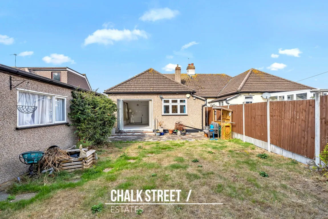 McIntosh Close, Romford, RM1, photo 14