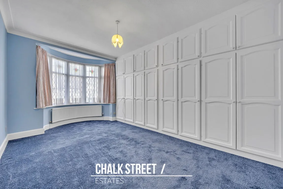 McIntosh Close, Romford, RM1, photo 8