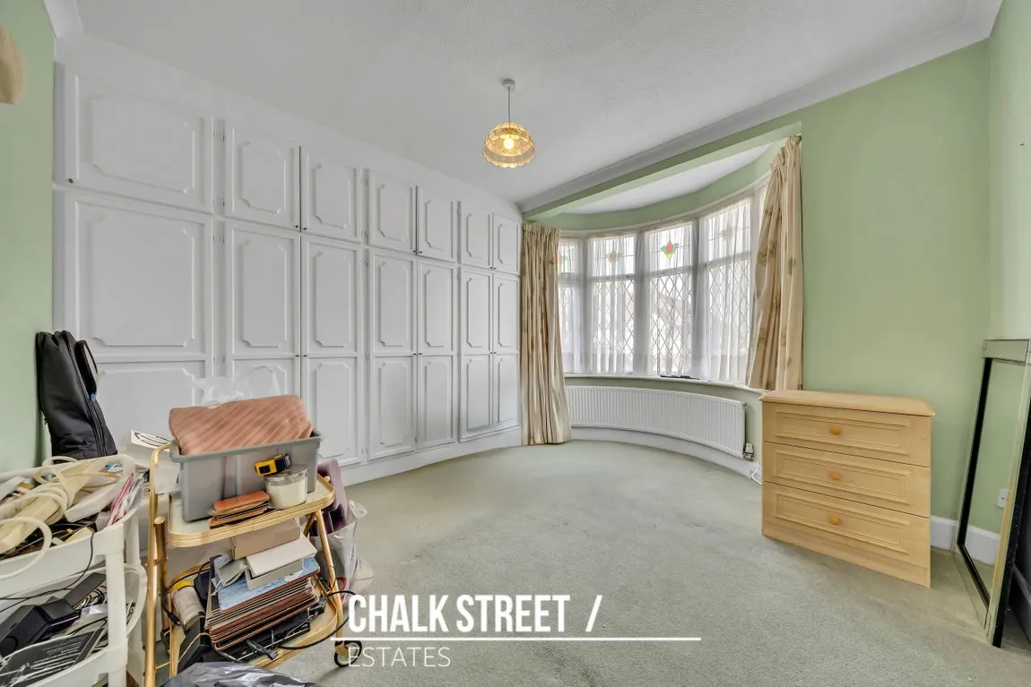 McIntosh Close, Romford, RM1, photo 9
