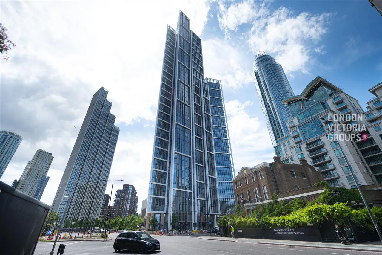 Nine Elms Lane, London, photo 13