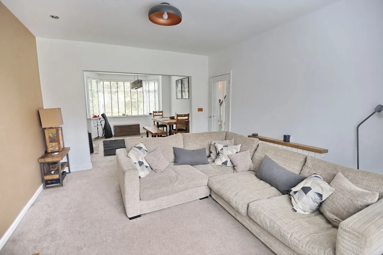 Warwick Avenue, Whitefield, M45, photo 4