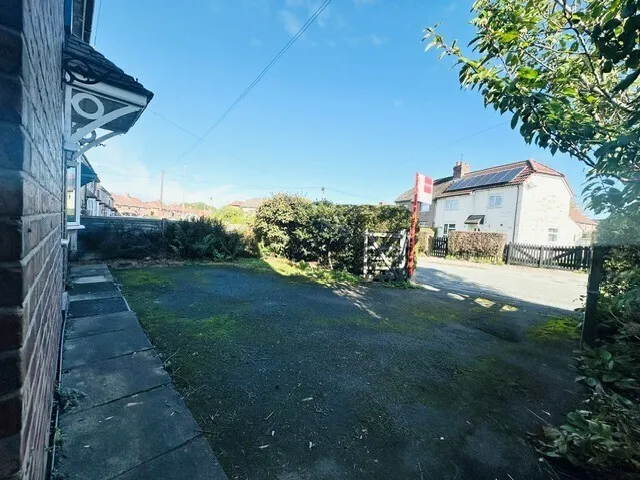 Nicholas Avenue, Rudheath, CW9, photo 14
