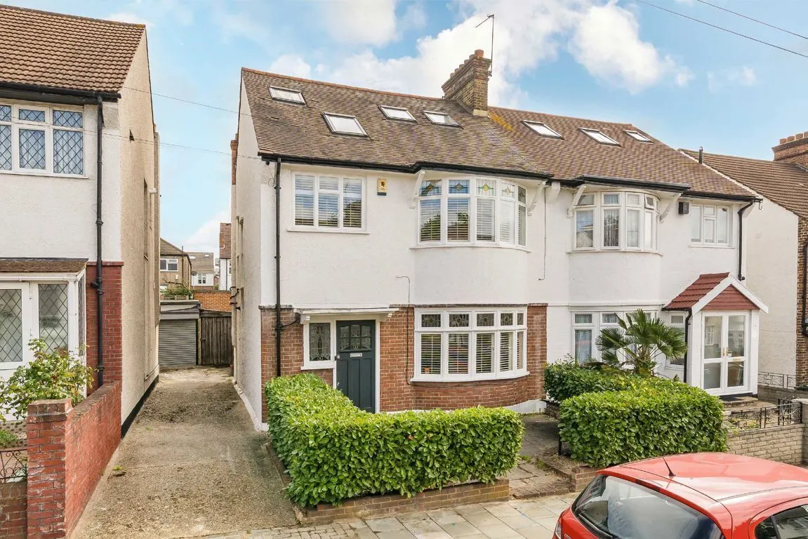 5 bed house for sale, Conifer Gardens, SW16