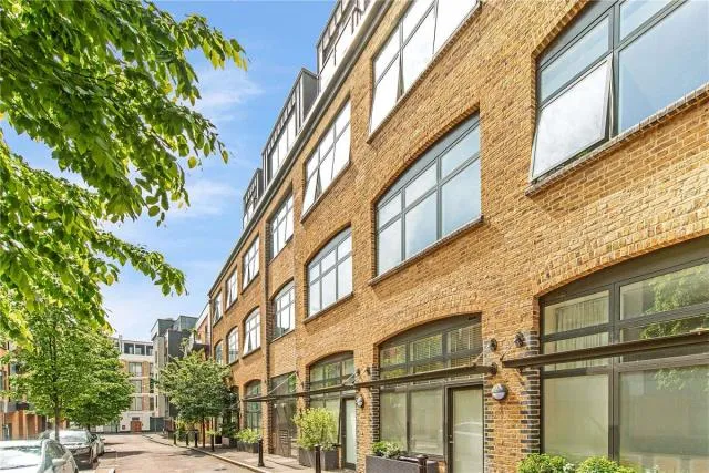 Charles Street, London, N19, photo 12