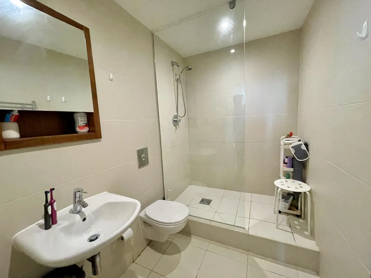 Newport Road, Cardiff, CF24, photo 7