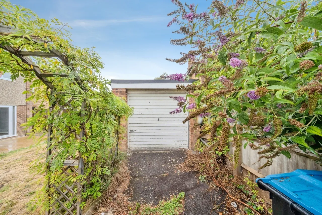 South Lawne, Bletchley, Milton Keynes, MK3, photo 19