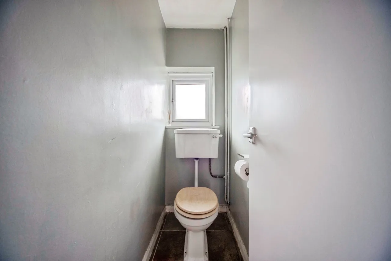 South Lawne, Bletchley, Milton Keynes, MK3, photo 15