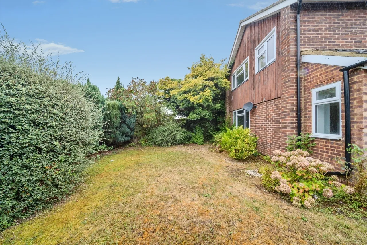 South Lawne, Bletchley, Milton Keynes, MK3, photo 18