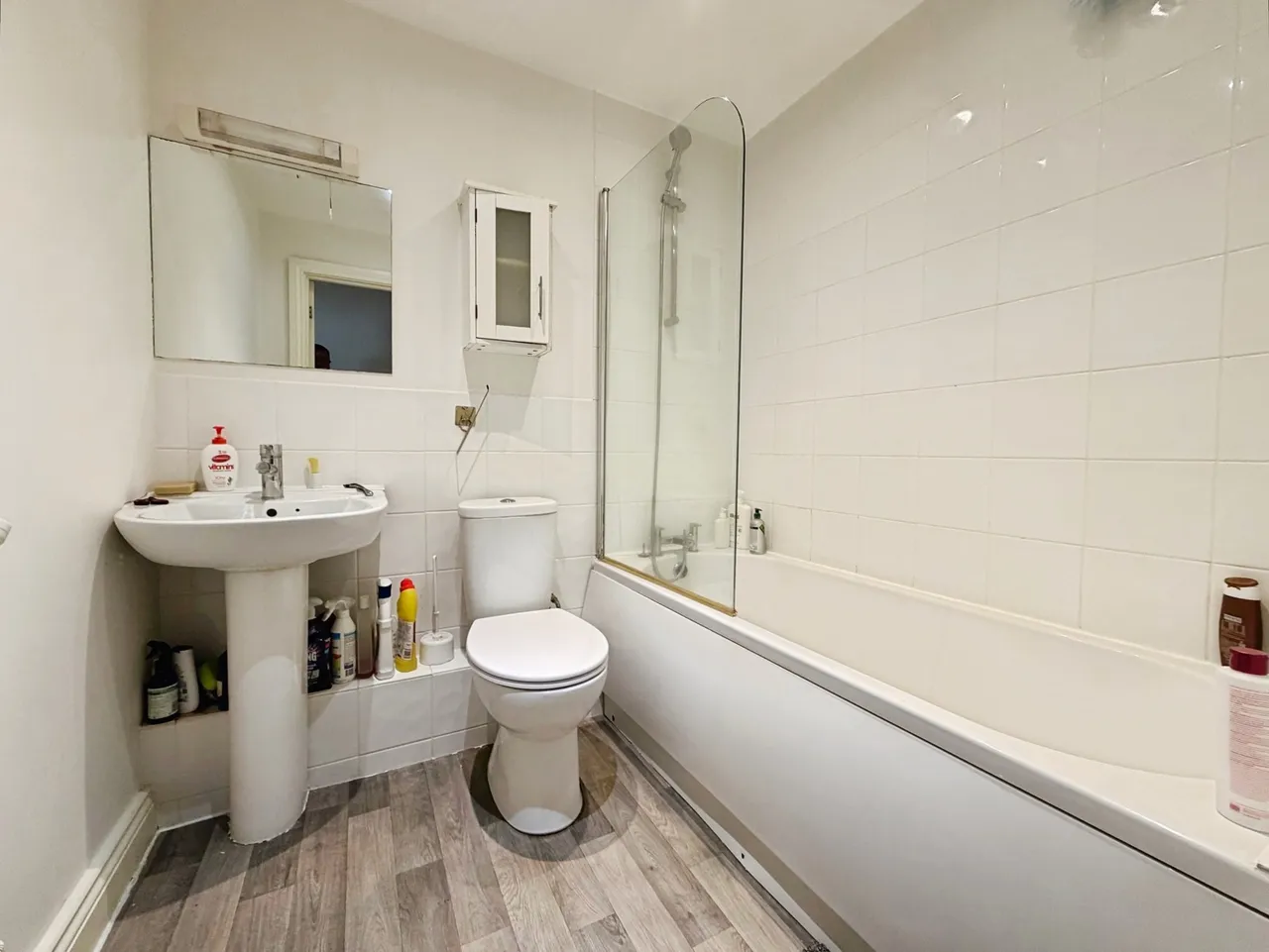 Queensmead, Farnborough, Hampshire, GU14 7SU, photo 6