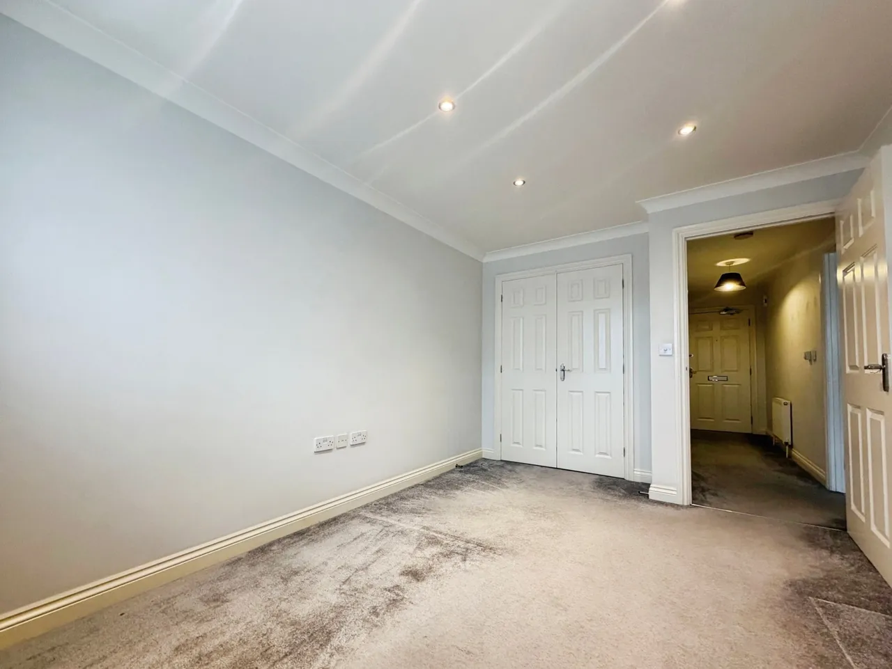 Queensmead, Farnborough, GU14, photo 6