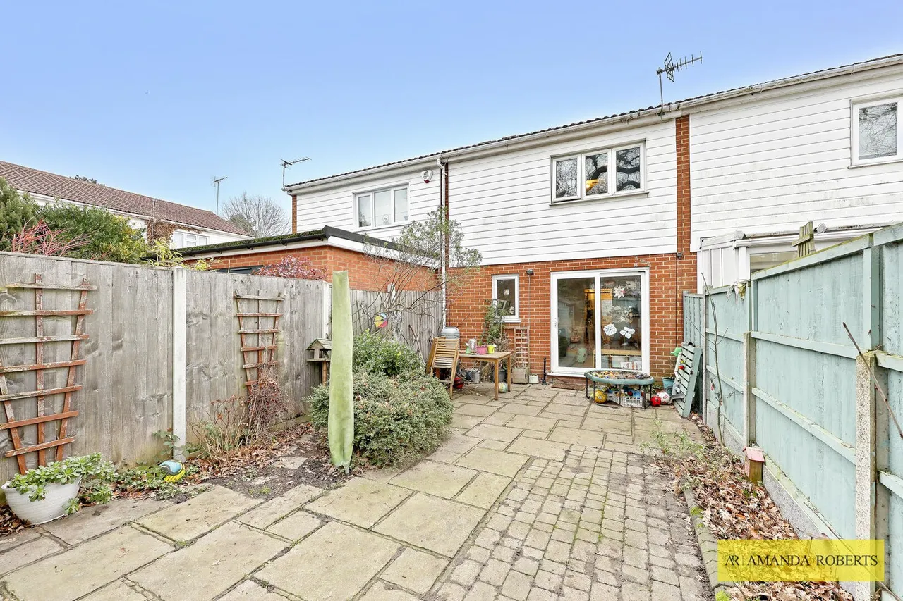Greenbank Close, London, photo 21