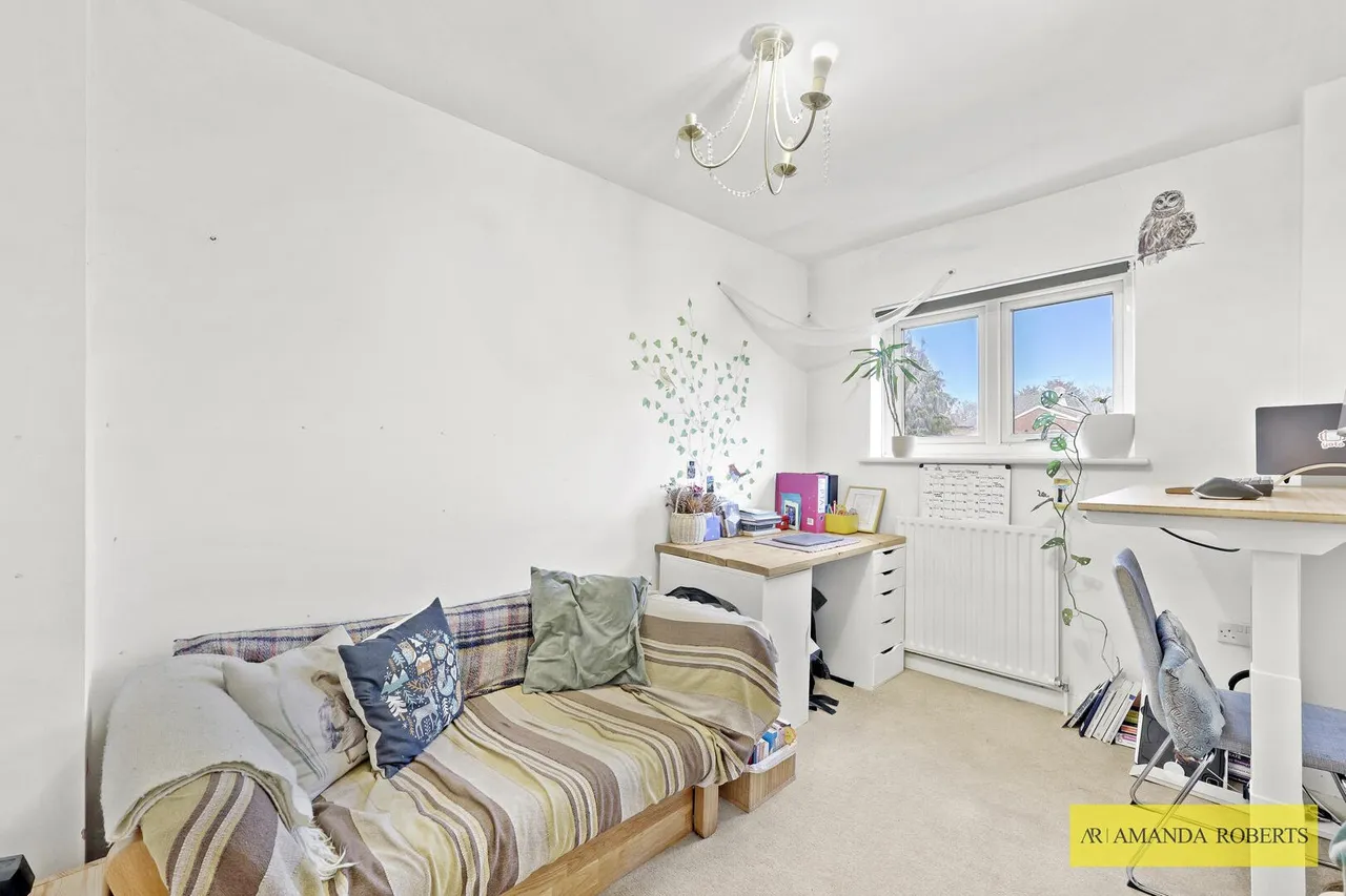 Greenbank Close, London, photo 14