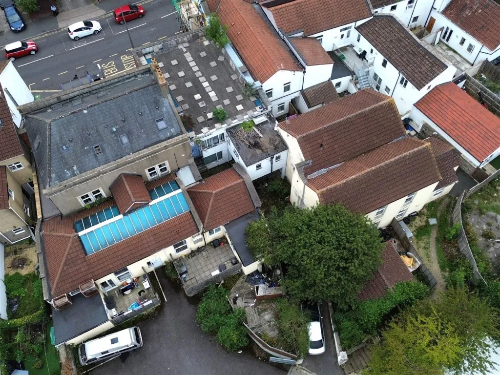 High Street, Kingswood, BS15, photo 3