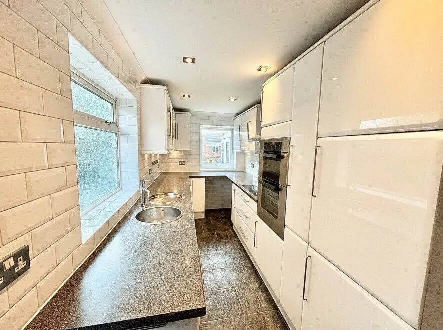 View Close, Chigwell, IG7, photo 2