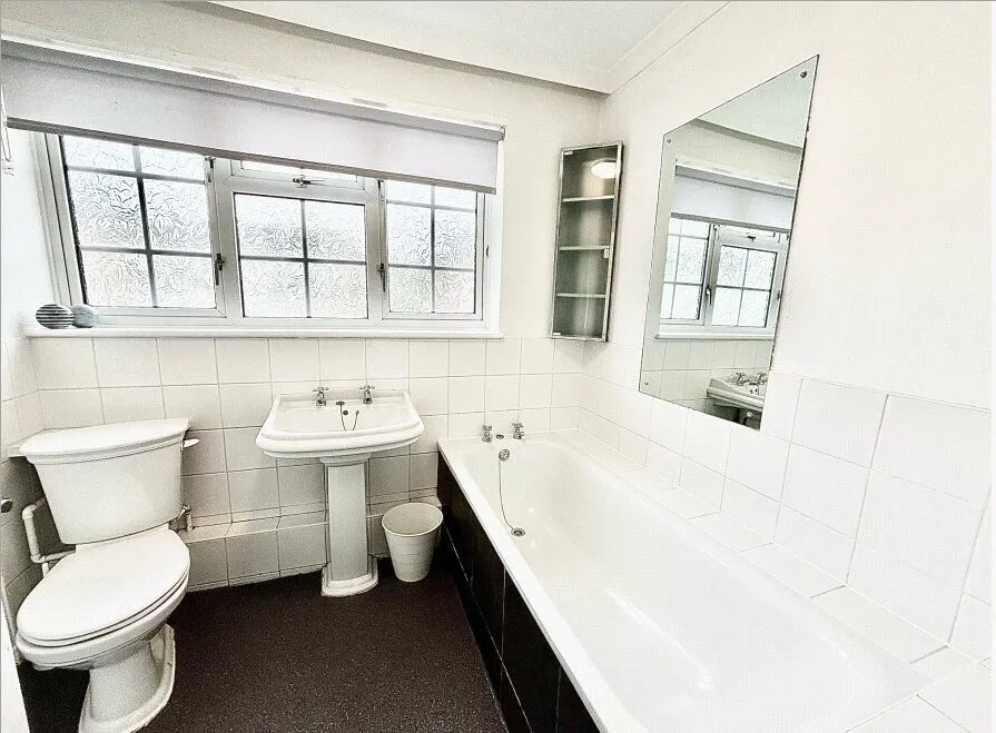 View Close, Chigwell, IG7, photo 9