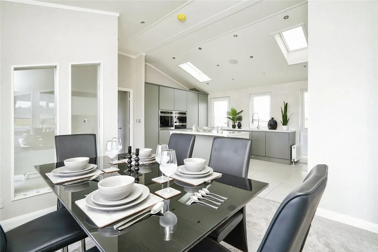 Heathfield, Bletchingdon, Kidlington, Oxfordshire, OX5, photo 6