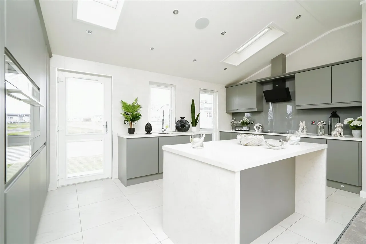 Heathfield, Bletchingdon, Kidlington, Oxfordshire, OX5, photo 4