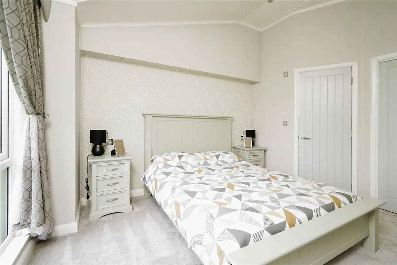 Heathfield, Bletchingdon, Kidlington, Oxfordshire, OX5, photo 13