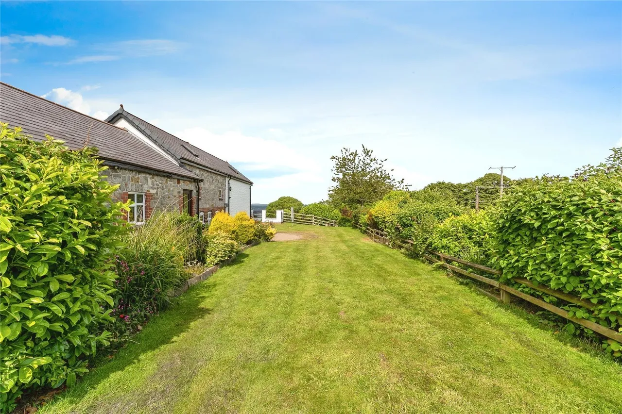 Windmill, Pentre Halkyn, CH8, photo 29