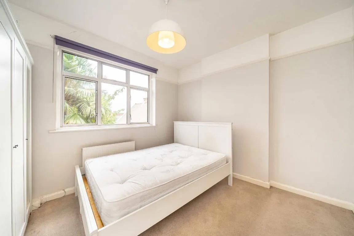 Hillbrook Road, SW17, photo 5