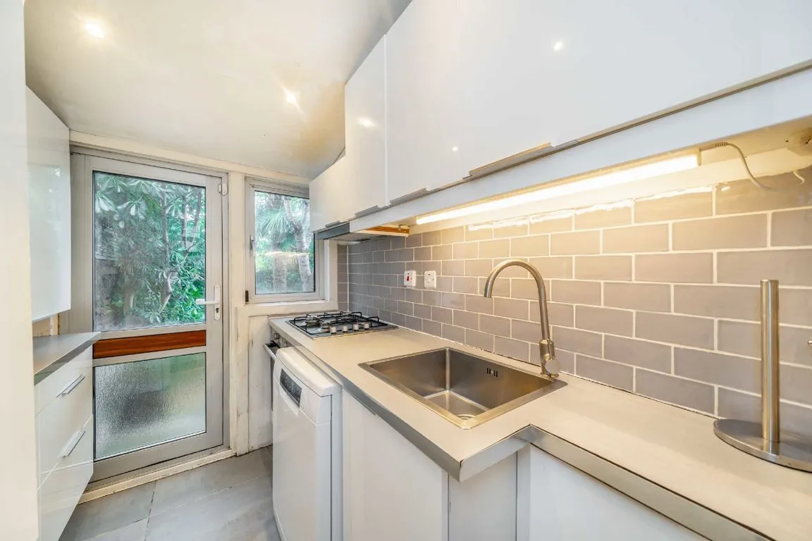 Hillbrook Road, SW17, photo 4