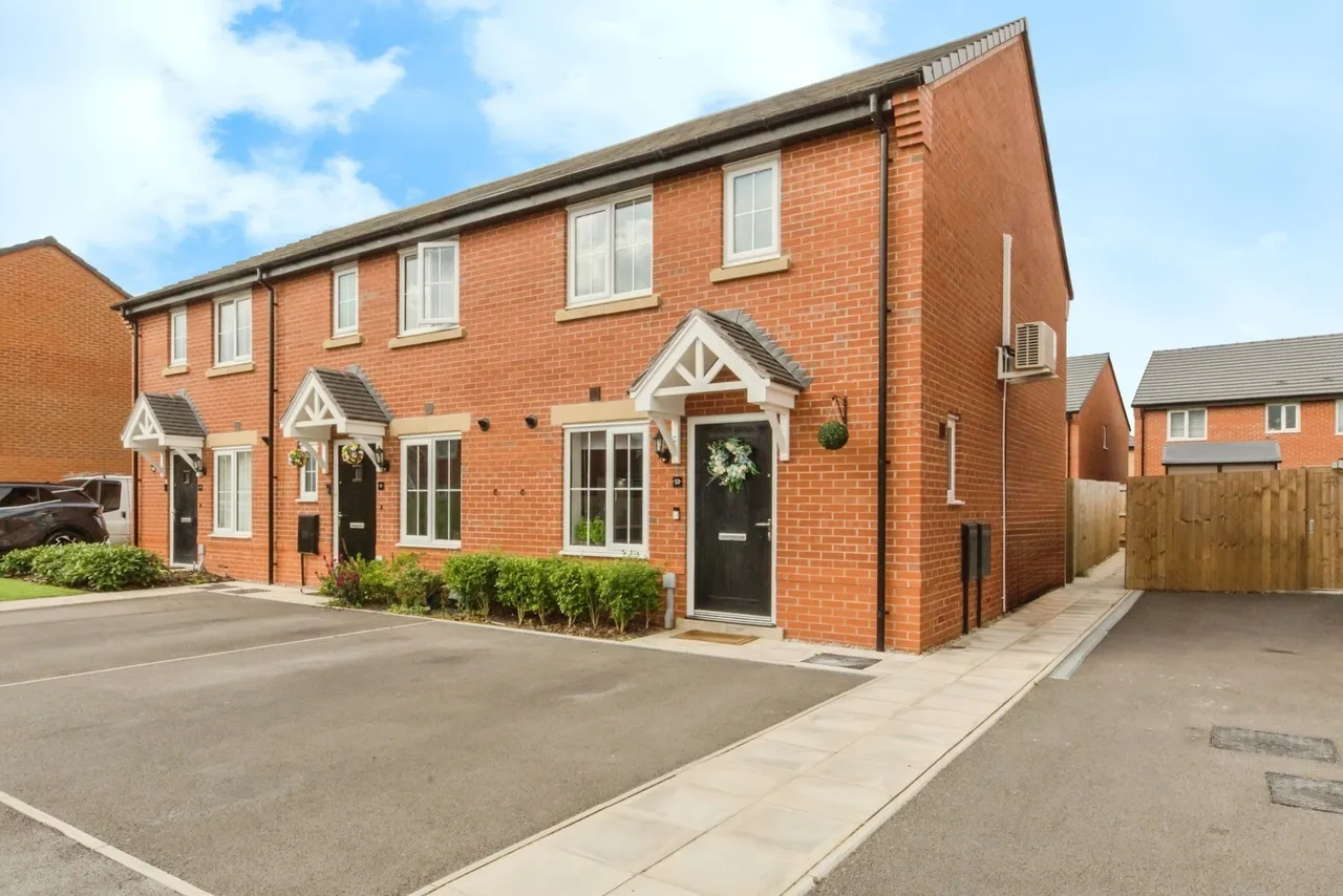 3 bed house for sale — Randalls Drive, Crewe, Cheshire, CW1
