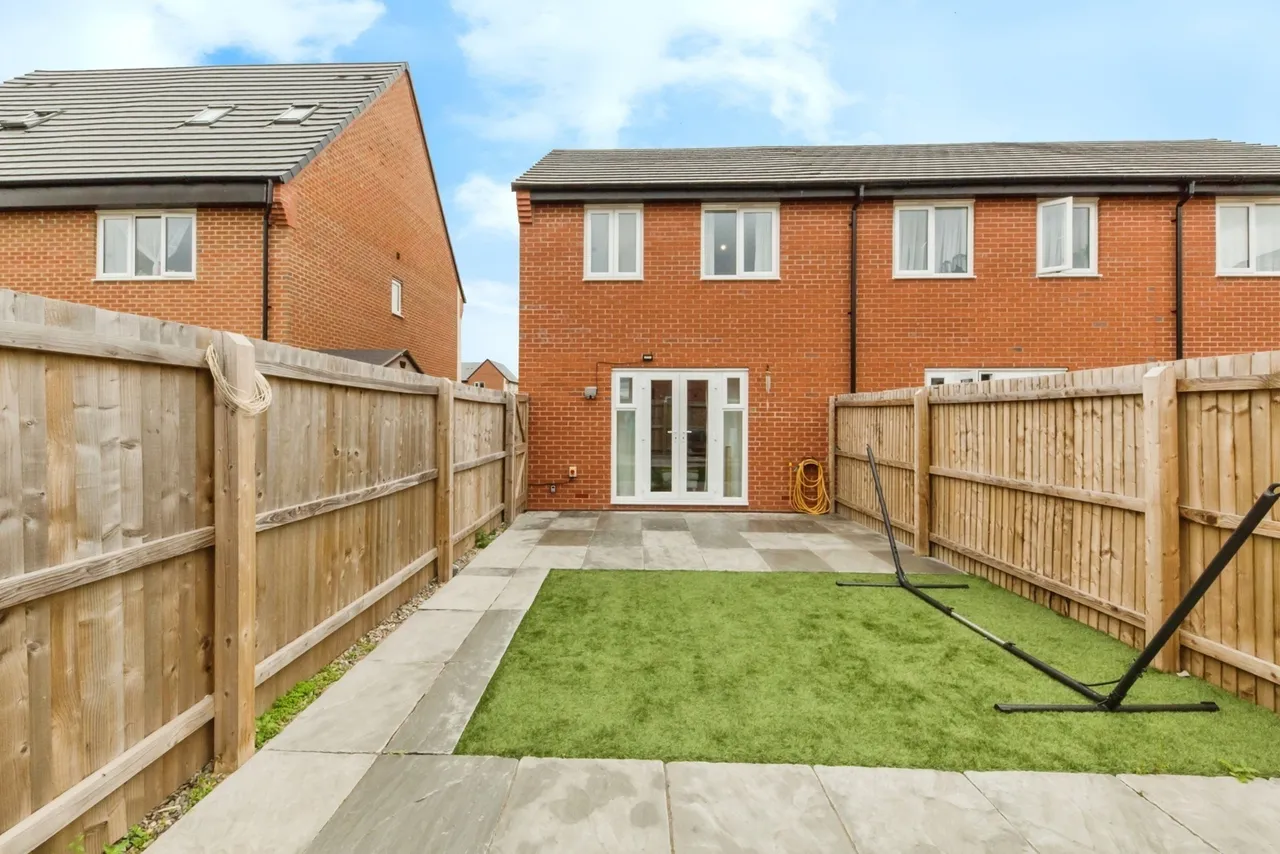 Randalls Drive, Crewe, Cheshire, CW1, photo 15