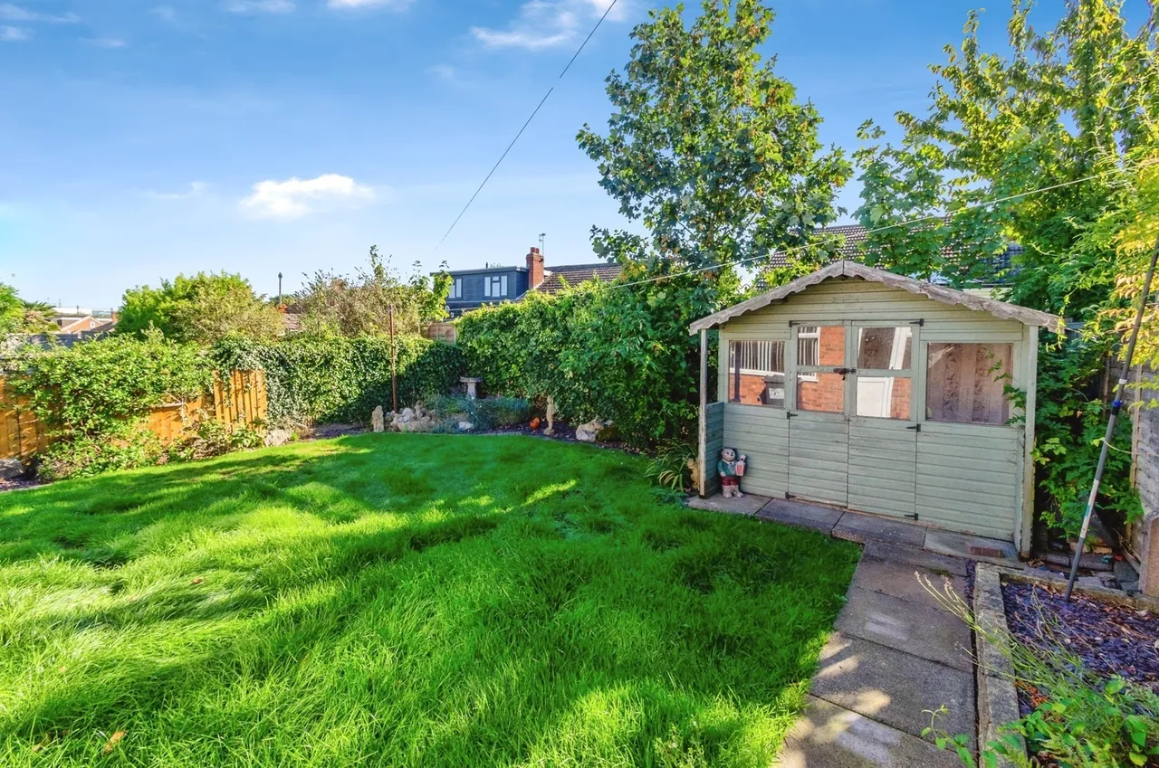 Magna Close, Cheslyn Hay, Walsall, WS6, photo 15