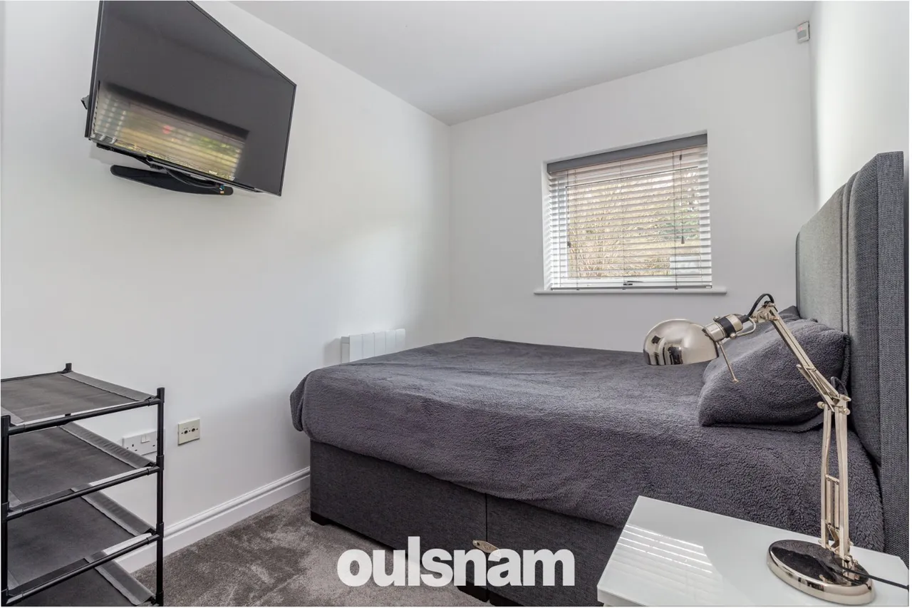 Middlepark Drive, Northfield, Birmingham, West Midlands, B31 2FQ, photo 8