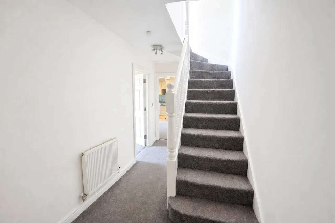 Meribel Square, Prescot, L34, photo 2