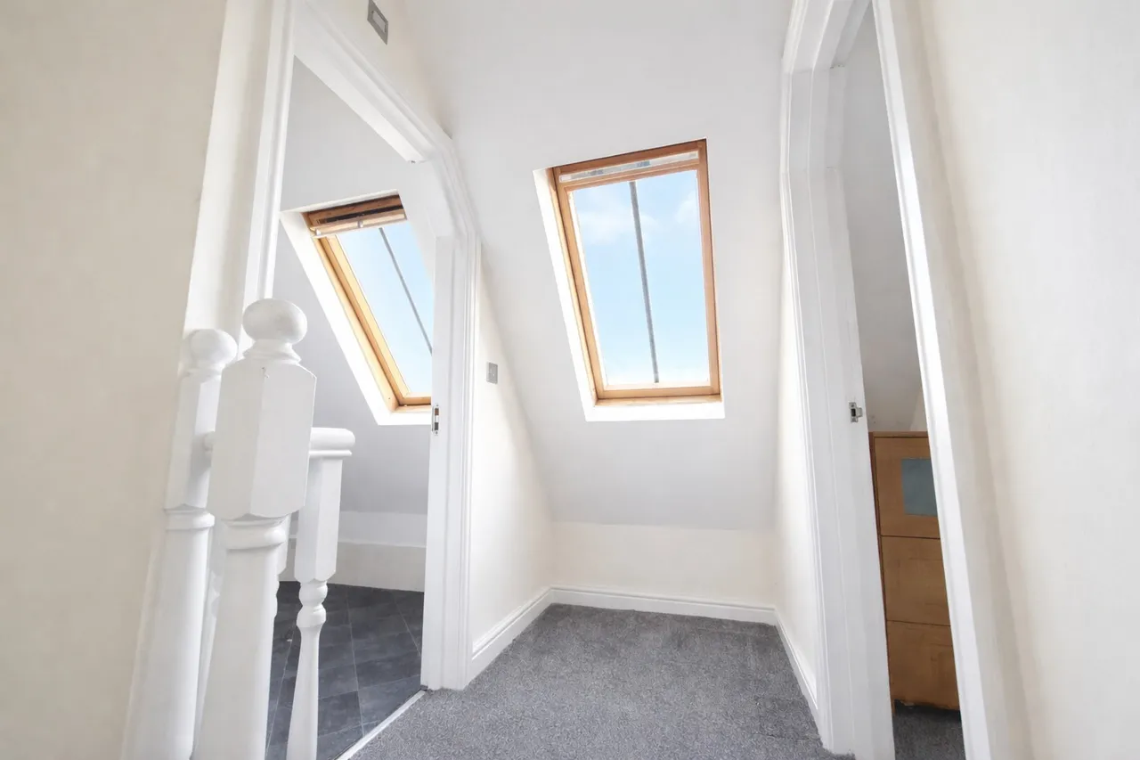 Meribel Square, Prescot, L34, photo 5