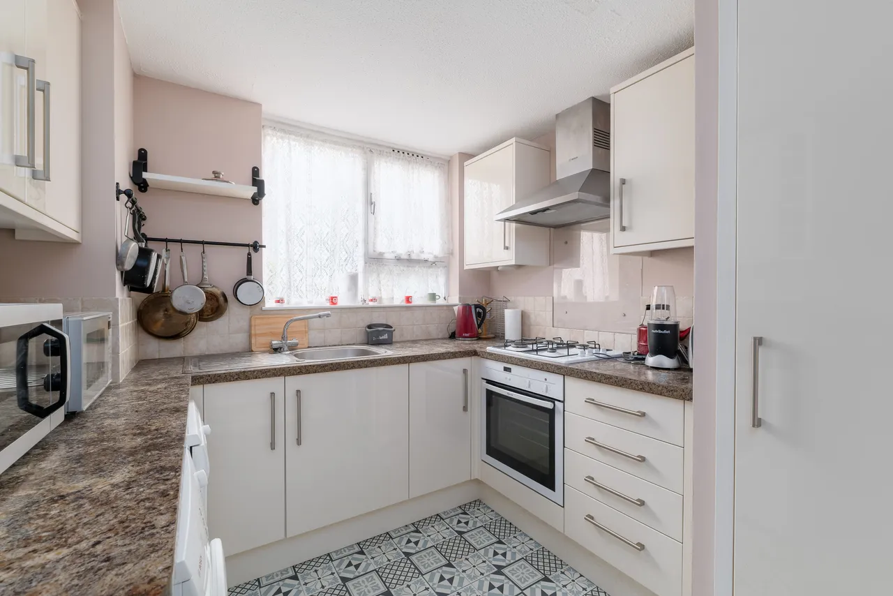 St. Katharines Way, London, E1W, photo 9