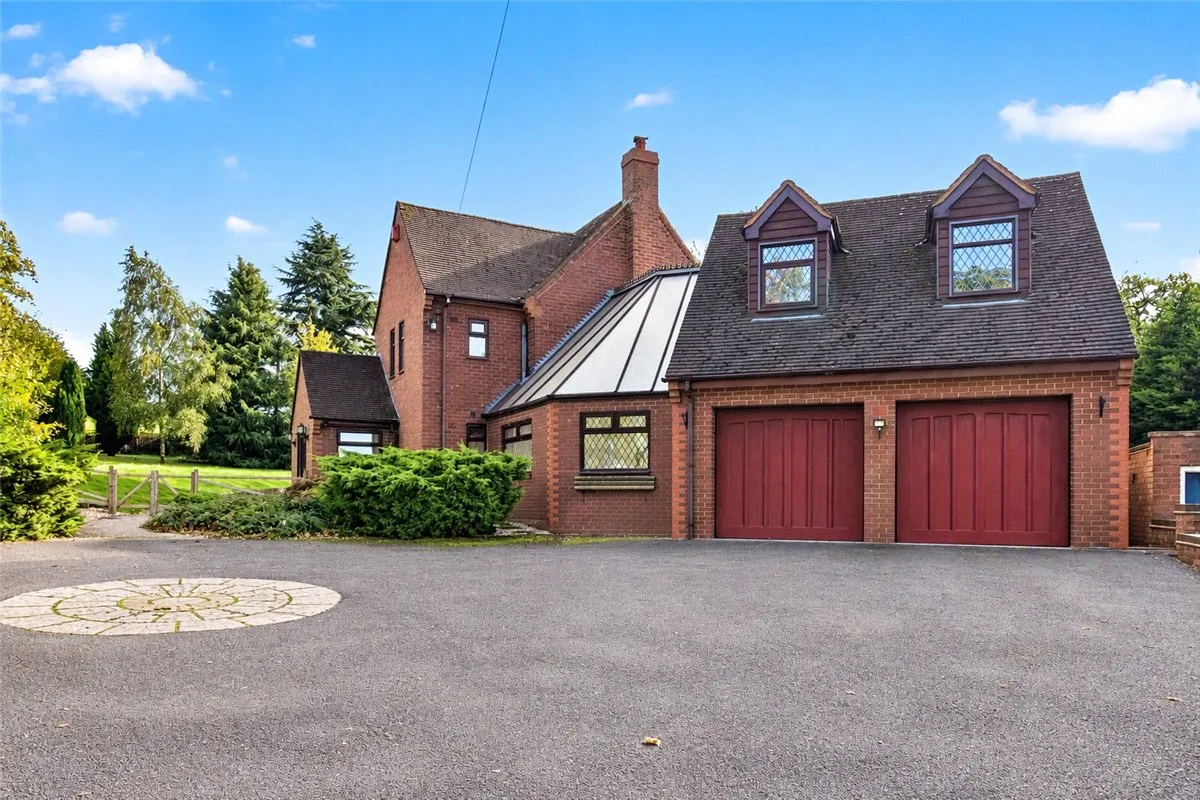 4 bed house to rent, Mount Edge, Hopton, ST18