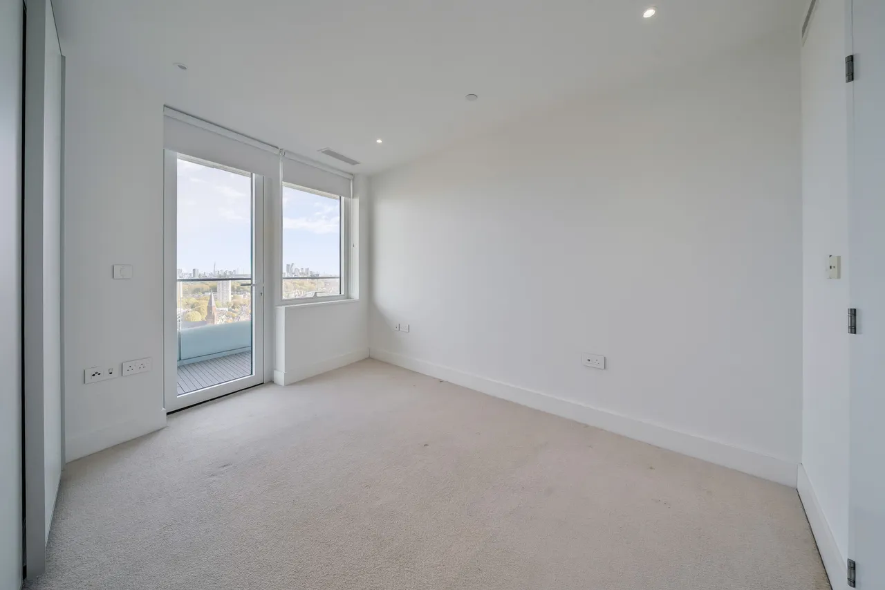 Flat 99, Lombard Wharf, 12 Lombard Road, London, photo 12
