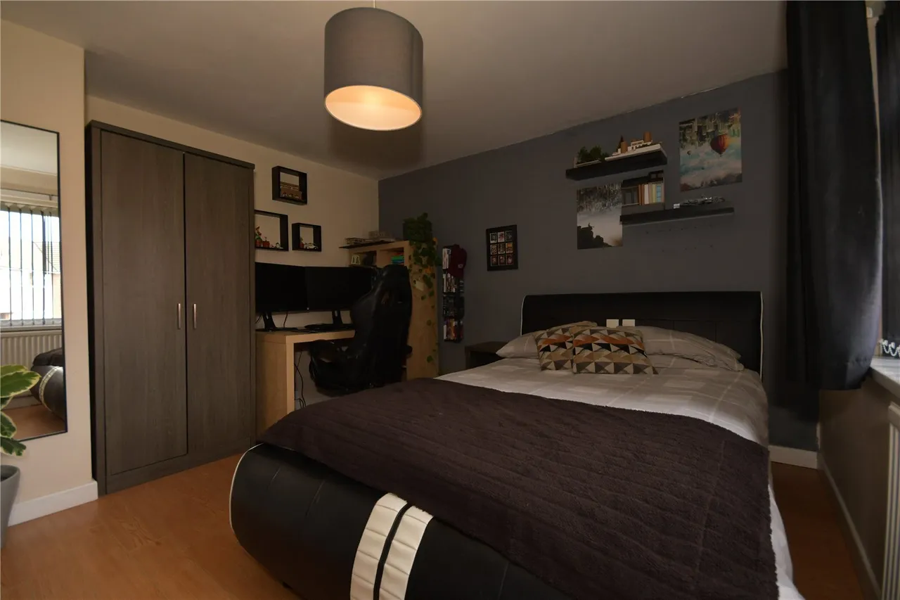 Gower Crescent, Chesterfield, Derbyshire, S40, photo 11