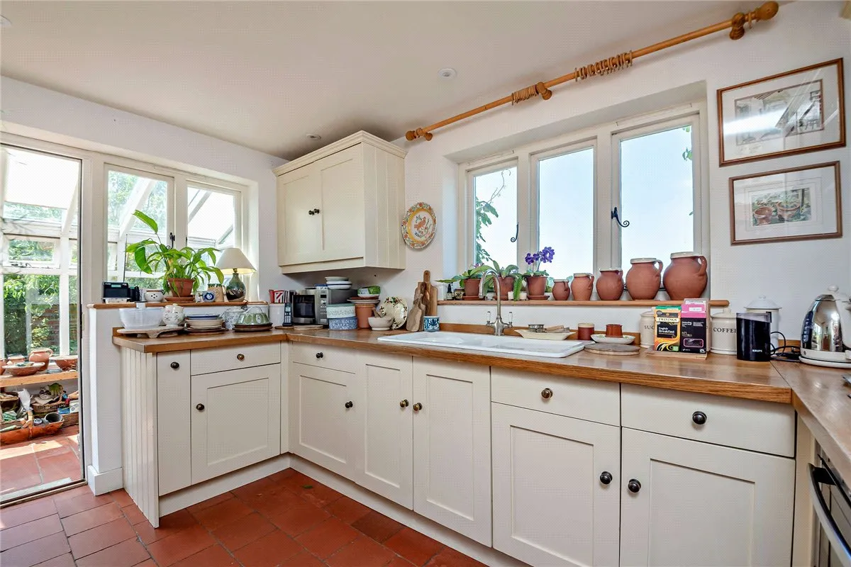 Harts Hill Road, Thatcham, RG18, photo 6