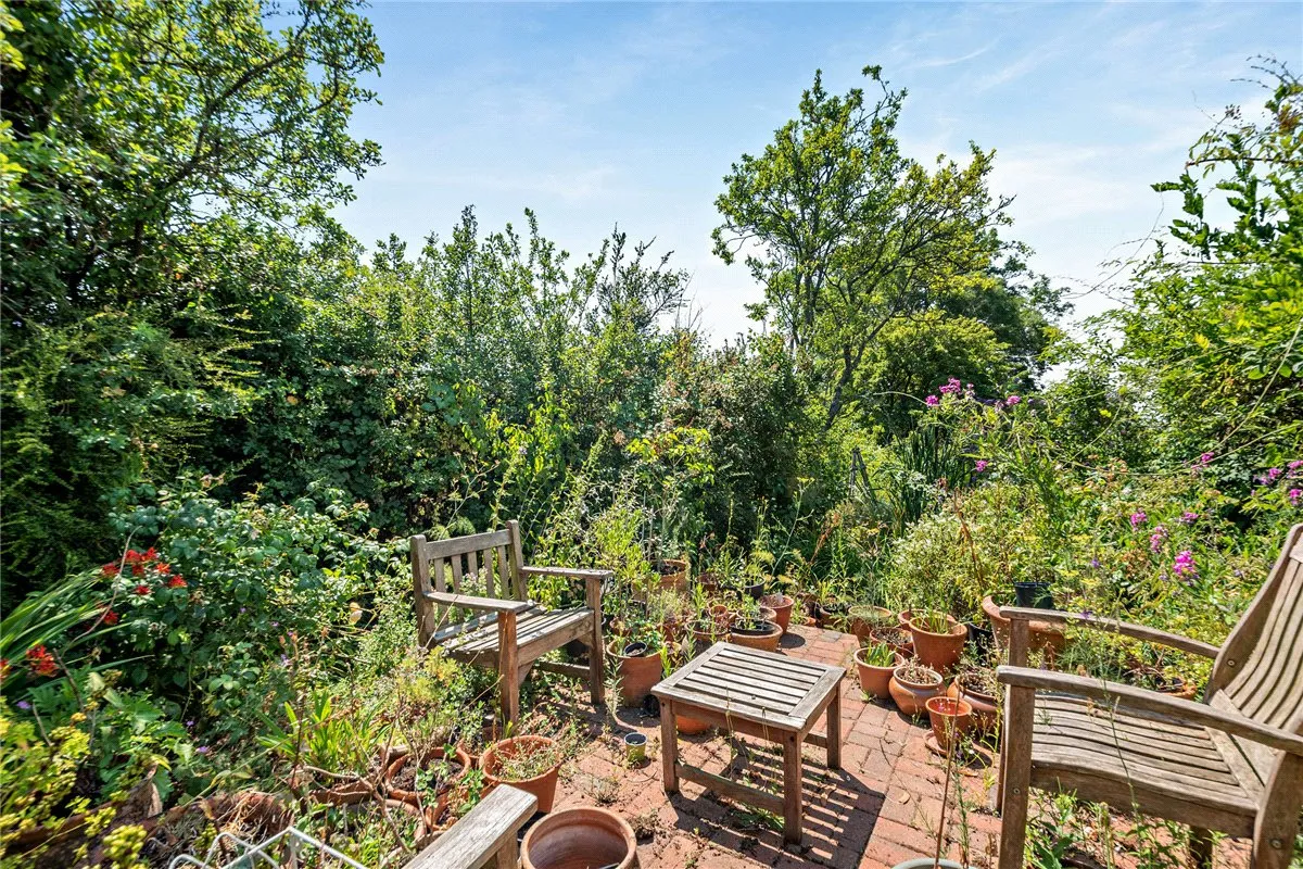 Harts Hill Road, Thatcham, RG18, photo 21