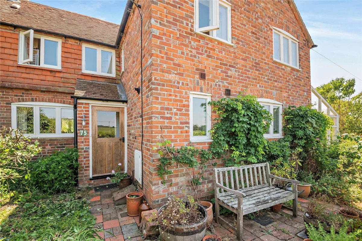 Harts Hill Road, Thatcham, RG18, photo 23