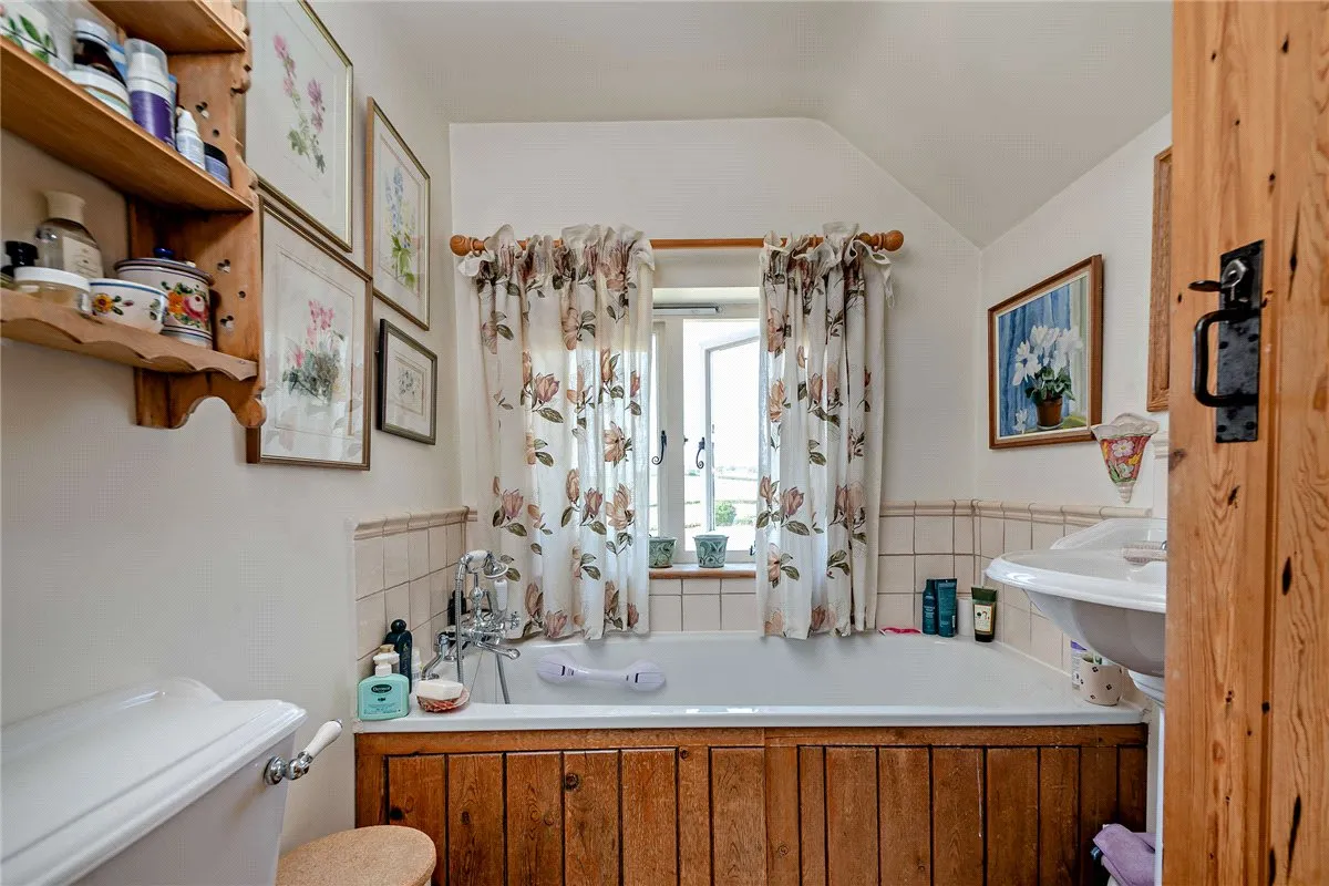 Harts Hill Road, Thatcham, RG18, photo 20