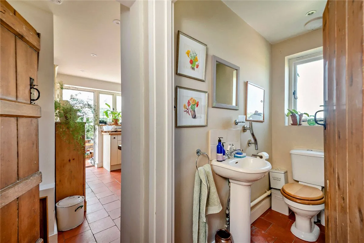 Harts Hill Road, Thatcham, RG18, photo 13