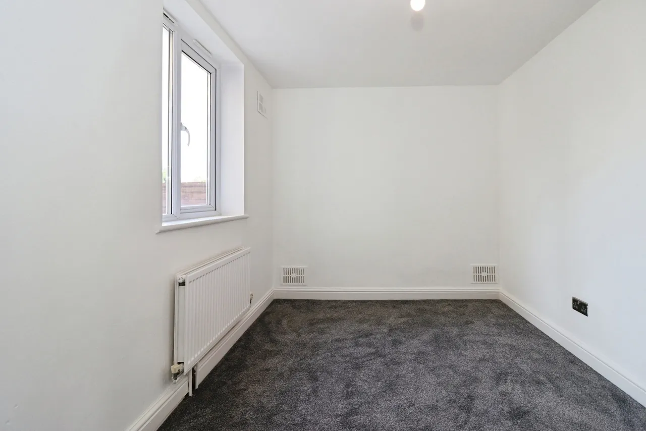 Staple Hill Road, Bristol, BS16, photo 11