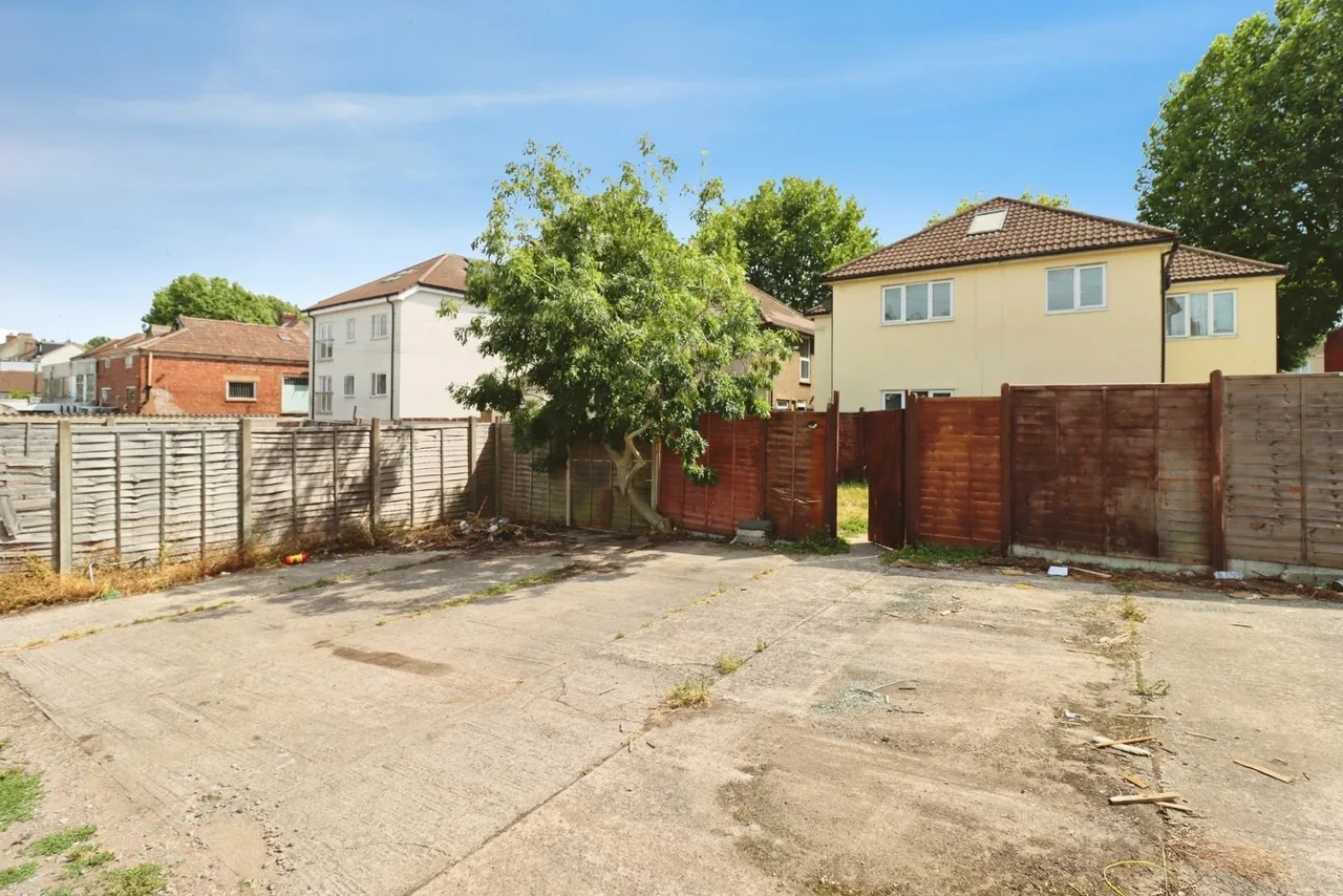 Staple Hill Road, Bristol, BS16, photo 18