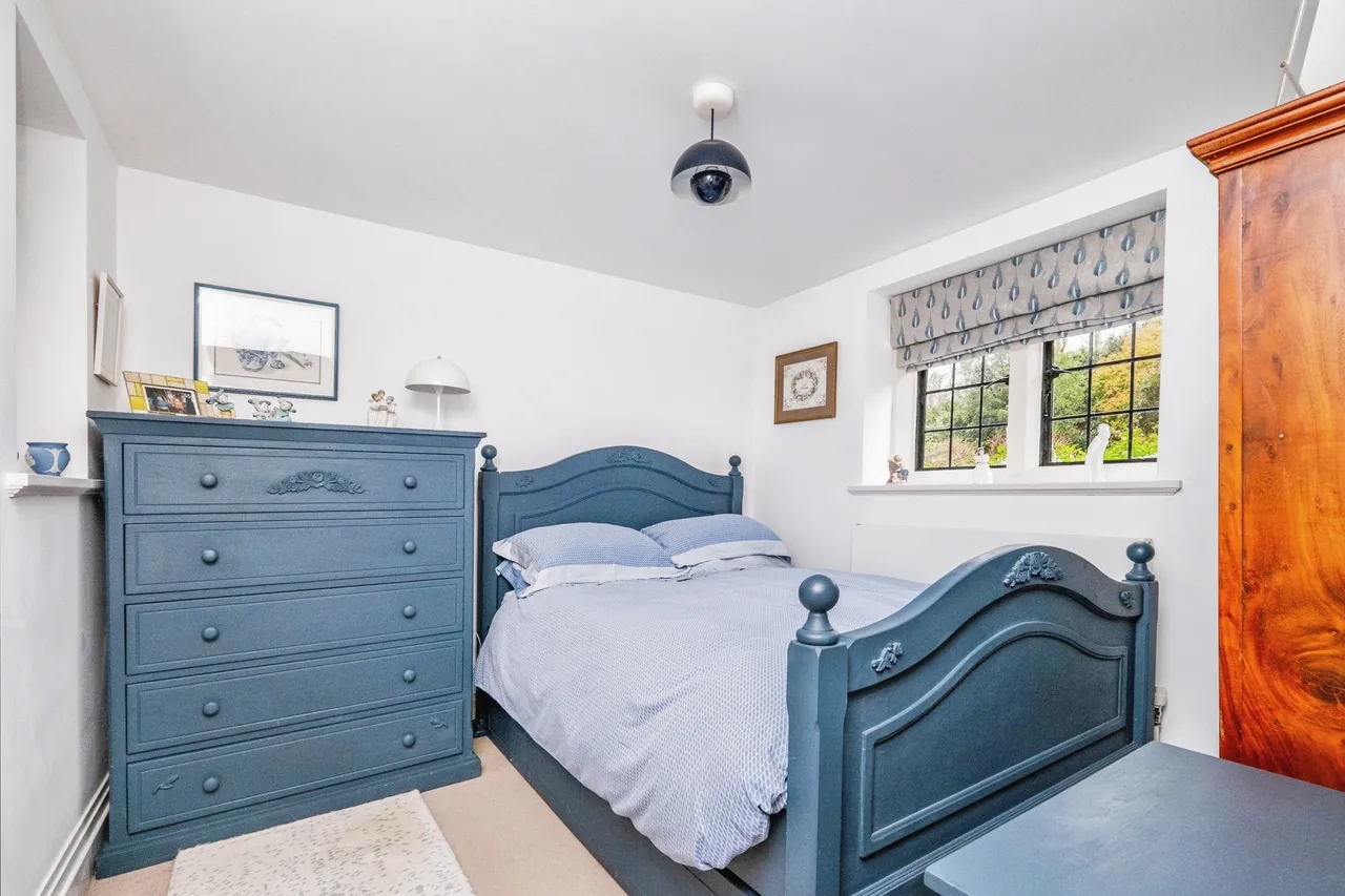 Kings Drive, Midhurst, GU29, photo 7