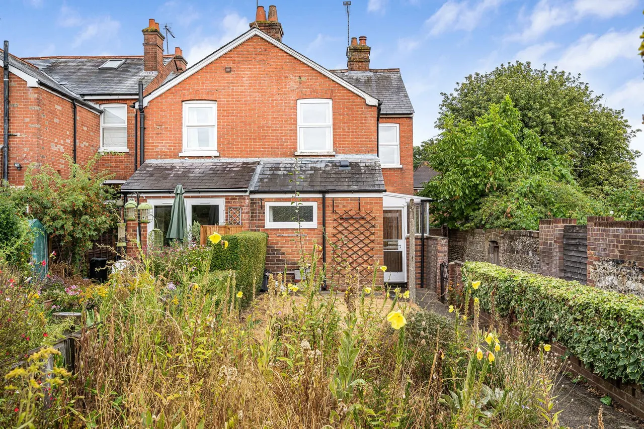 Sumner Road, Farnham, GU9, photo 11