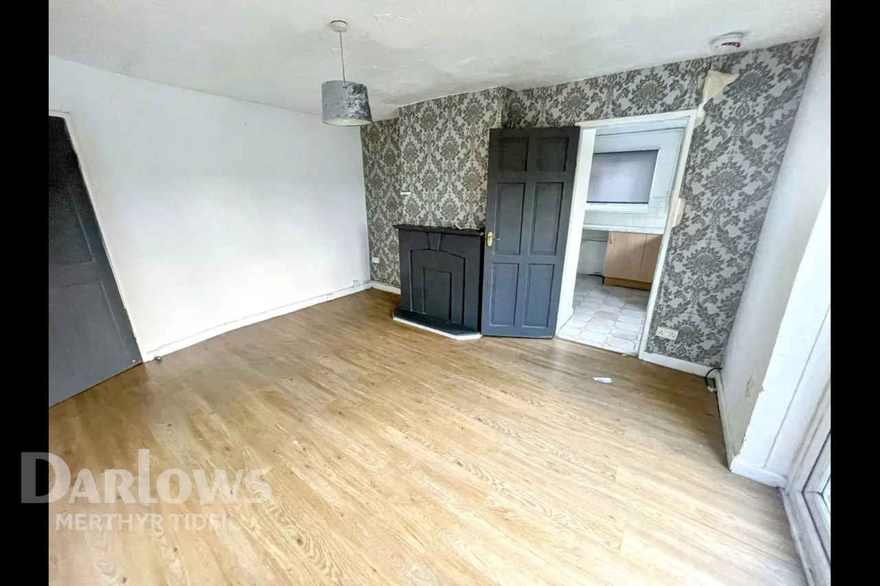 Ash Crescent, Merthyr Tydfil, photo 5