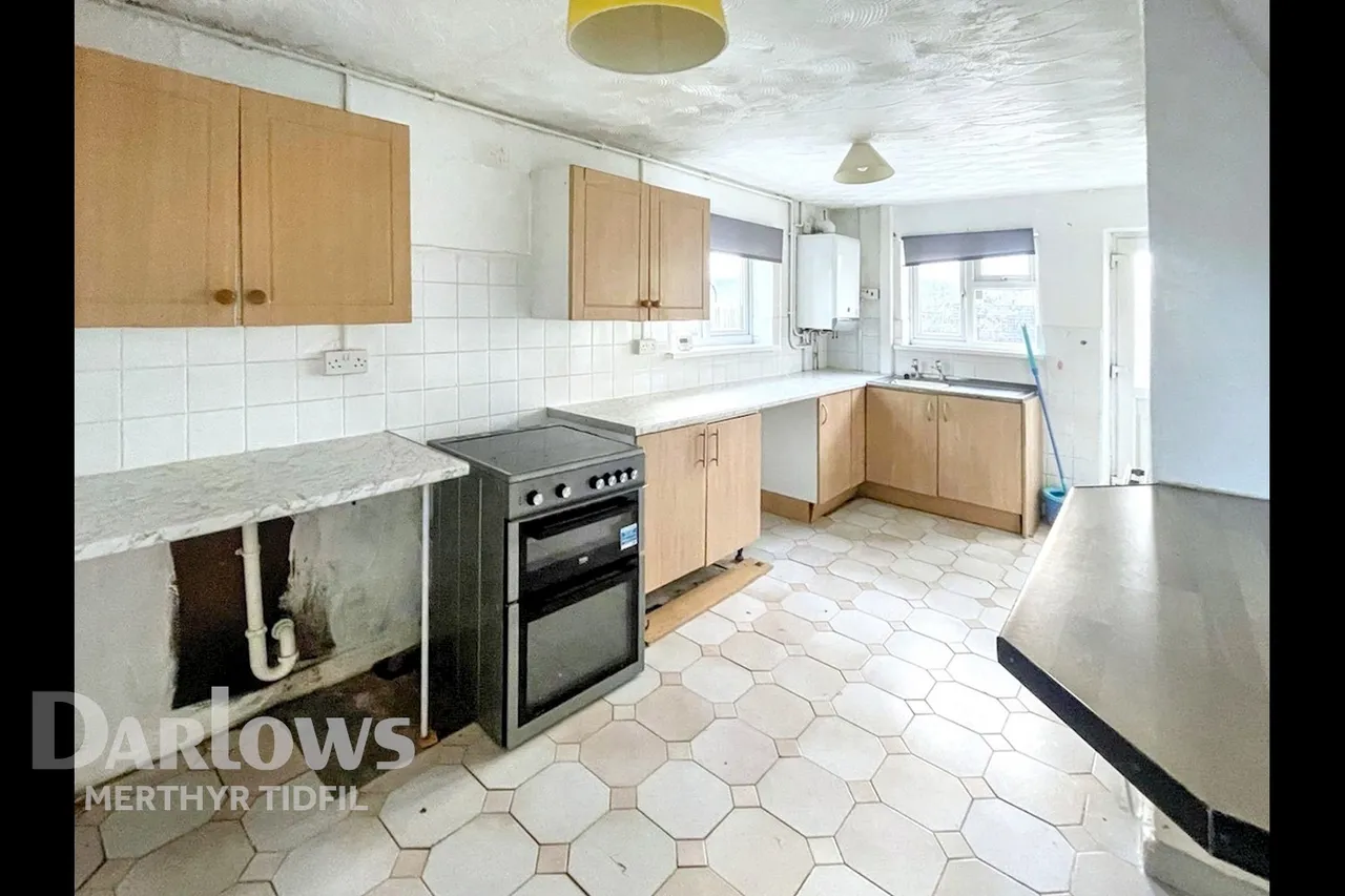 Ash Crescent, Merthyr Tydfil, photo 3