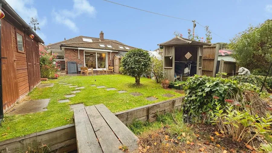 Warwick Road, Ash Vale, GU12, photo 21