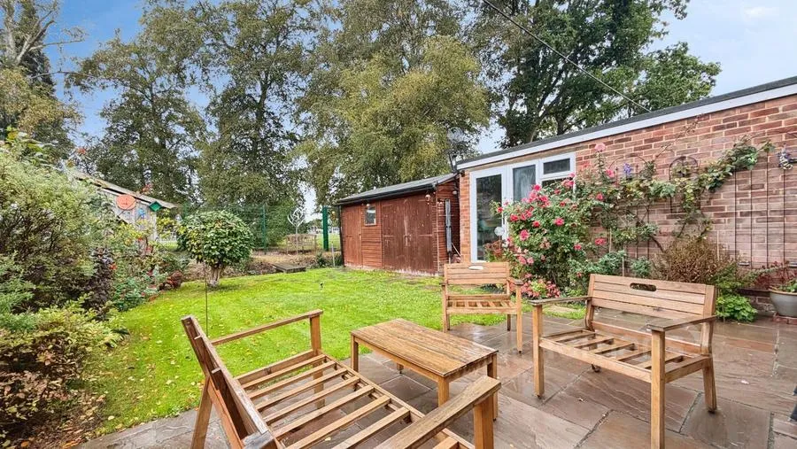 Warwick Road, Ash Vale, GU12, photo 24