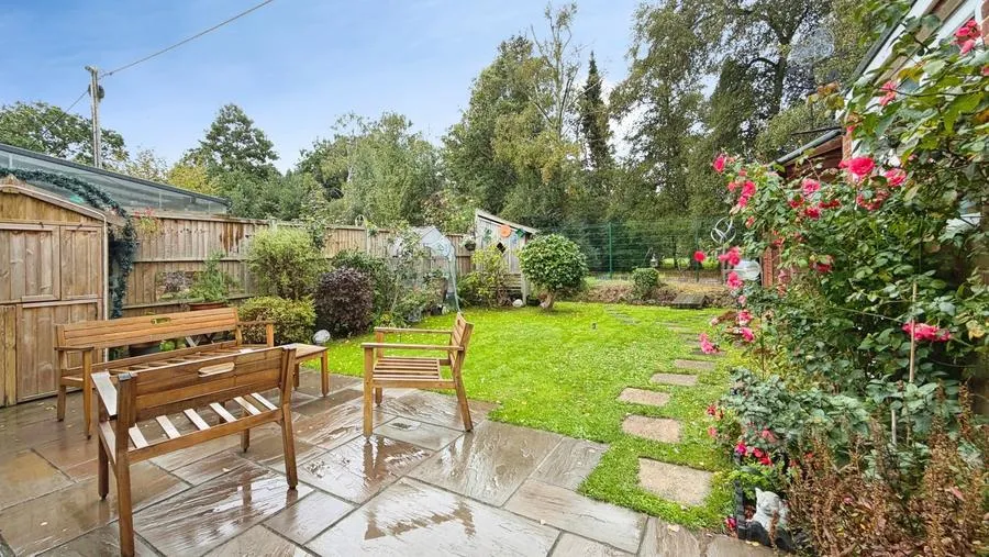 Warwick Road, Ash Vale, GU12, photo 23