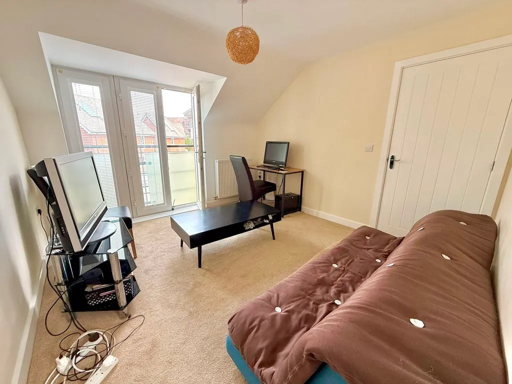 Riley Grove, Dunstable LU6 1FJ, photo 2